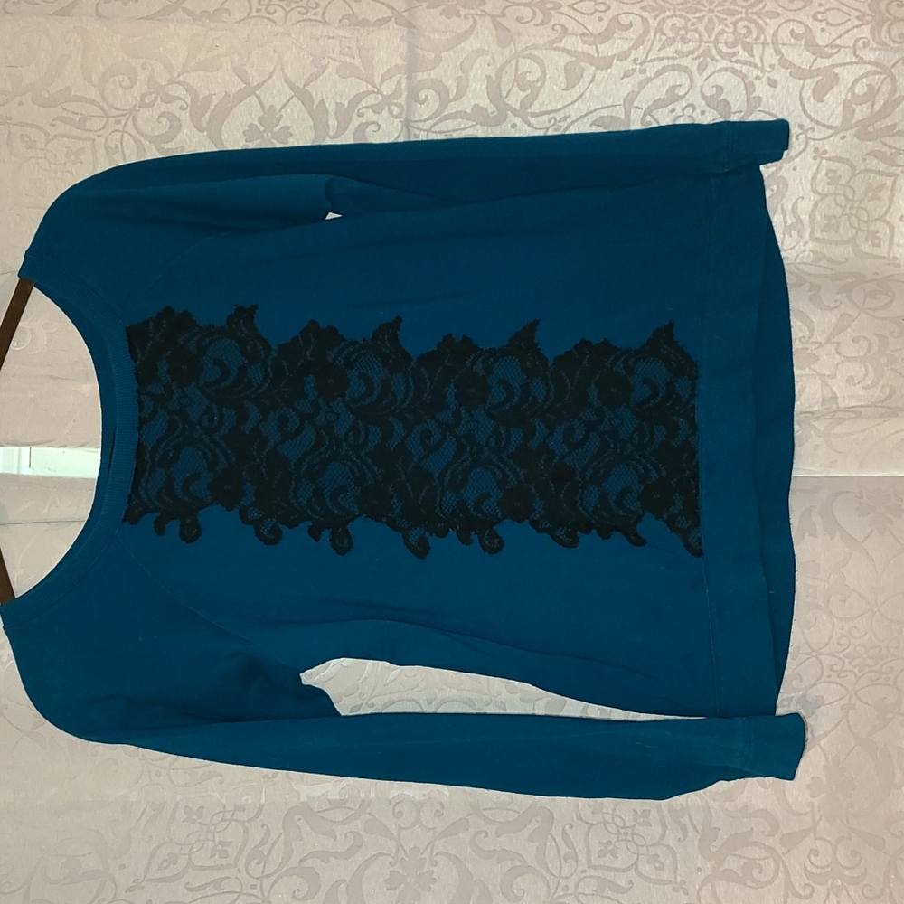 Sanctuary sweatshirt